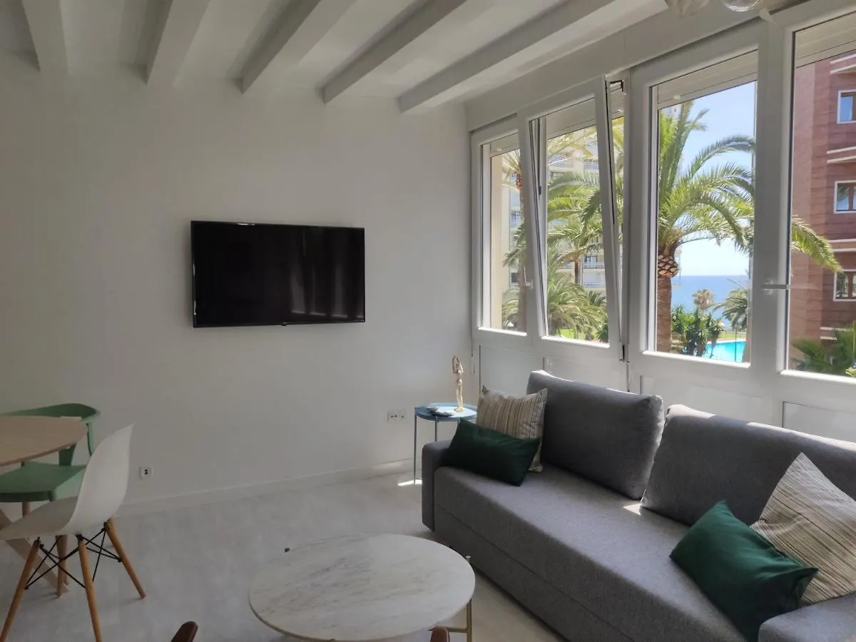 Apartamento De Diseno En La Playa Torremolinos Lägenhet