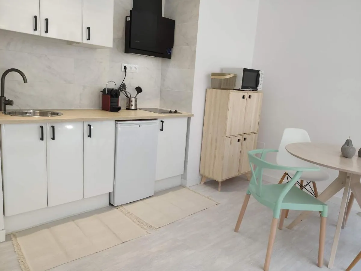 Apartamento De Diseno En La Playa Torremolinos Spanien